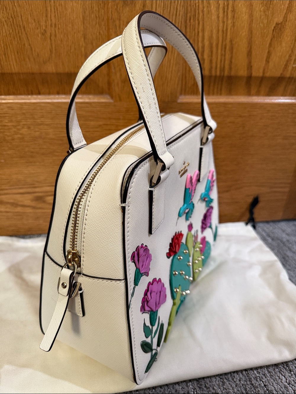 kate spade White Leather Floral & Hummingbird Satchel Rare Bag - Picture 6 of 8